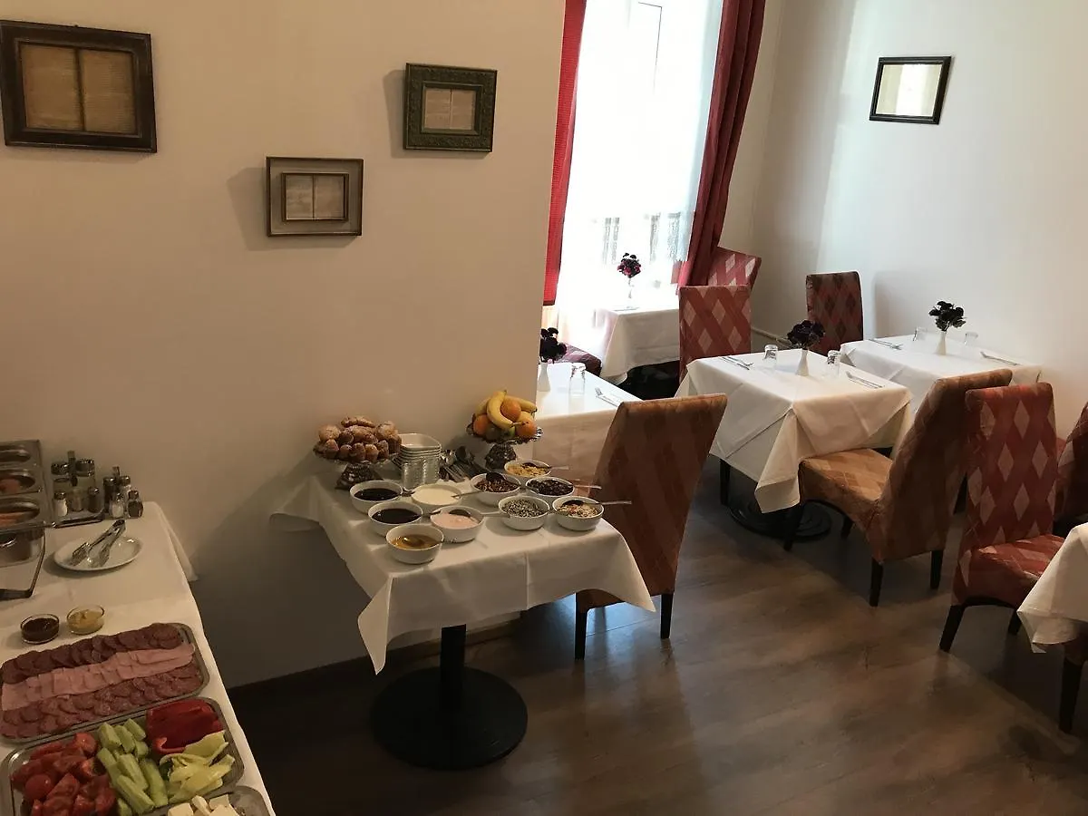 Bucharest Downtown Inn România