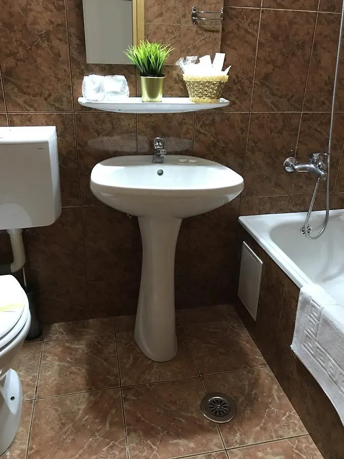 Bucharest Downtown Inn Hotel